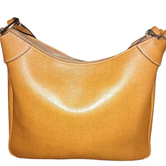 Dooney & Bourke Elegant Tan Leather Shoulder Bag with Adjustable Strap - Picture 3 of 11